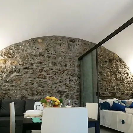 Apartment Holidayhouse089 Salerno